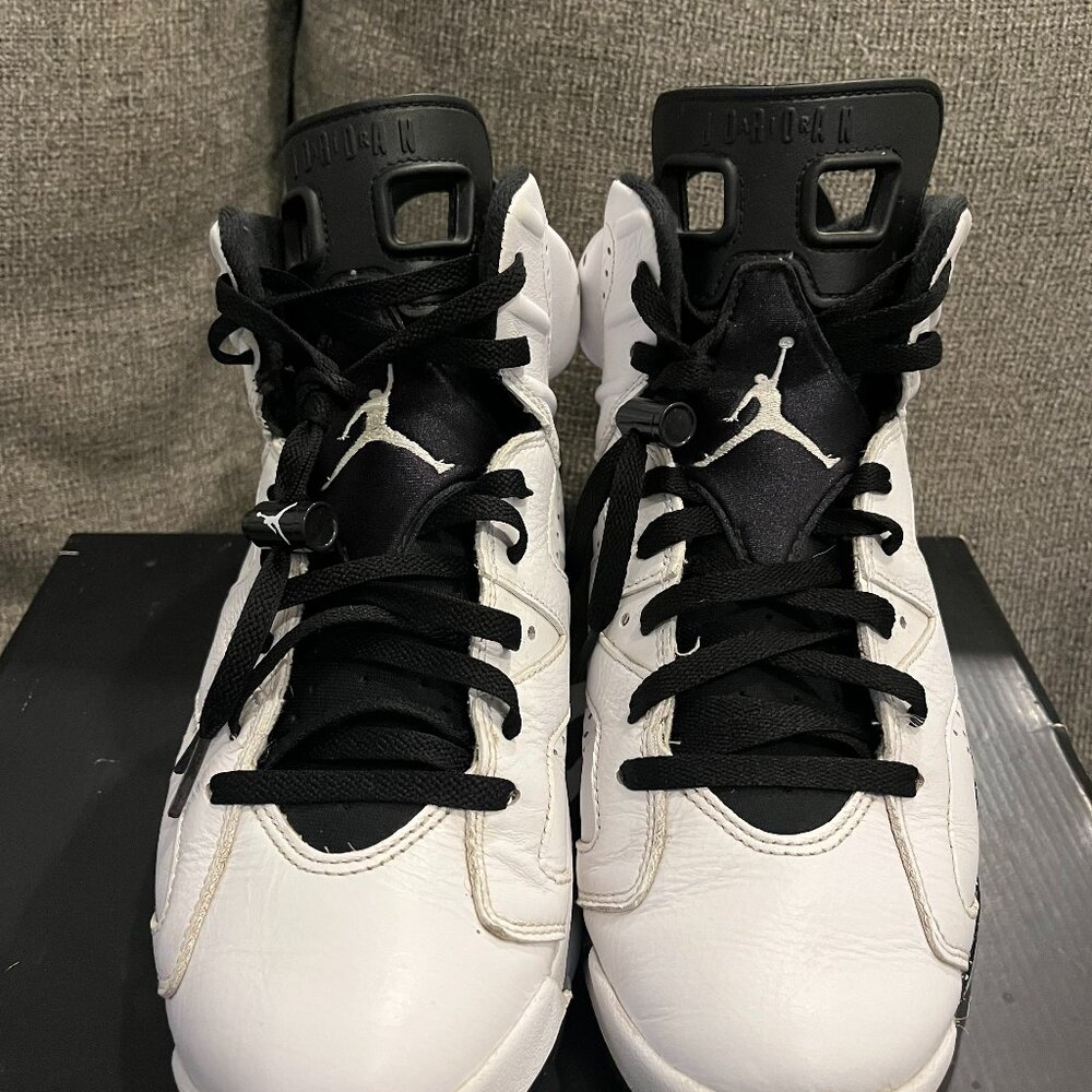 🔥👟 Jordan 6 Reverse Oreo – Men’s Size 11 – Excellent Condition – No Box 🔥